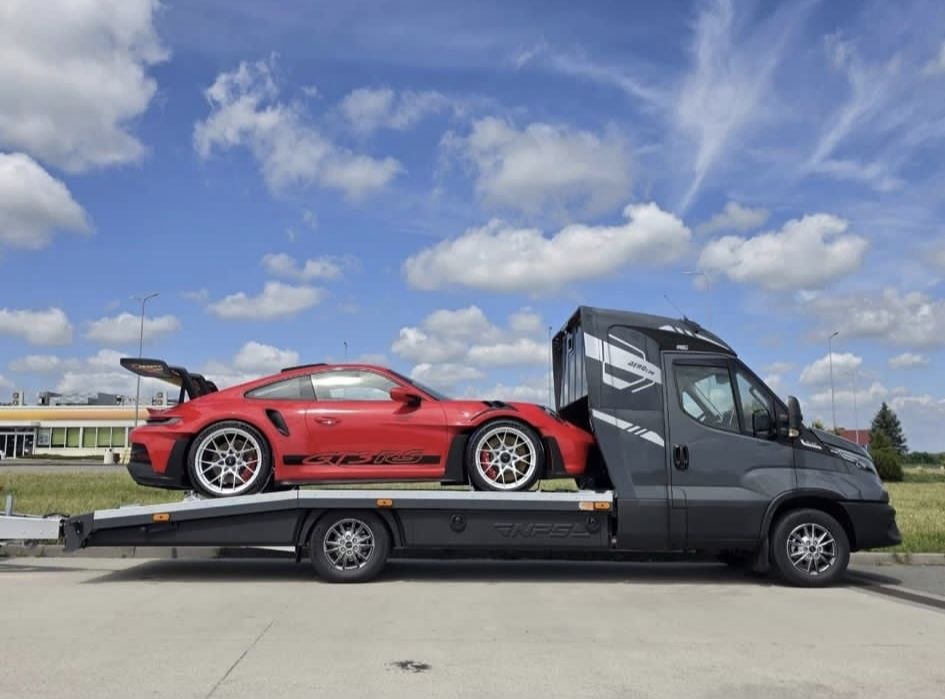 Fahrzeugtransporter